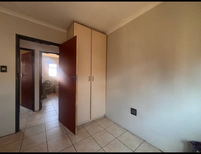 3 BEDROOM HOUSE TO LET IN BLOEMSIDE